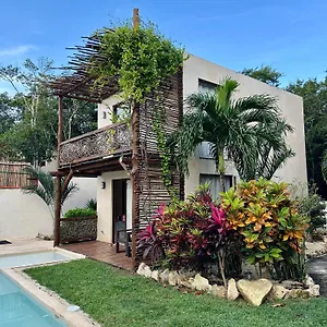 Ahal, Appart hôtel